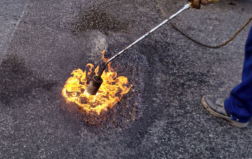 Gwern Y Brenin flat roofing repairs